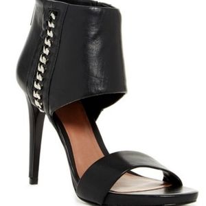 VINCE CAMUTO Freya Leather Heels